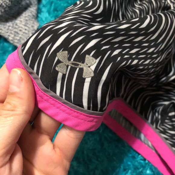 UA shorts - Picture 2 of 3